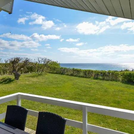 Сasa de vacaciones Nice In With House Sea View *